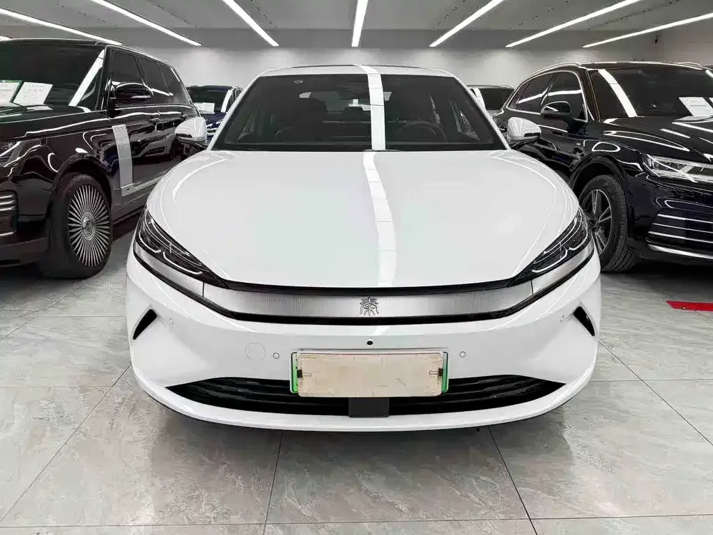 BYD Qin L — фото 8