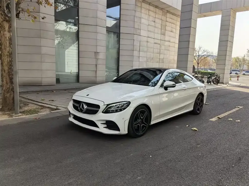 Mercedes-Benz C-Class (Import) — фото 1