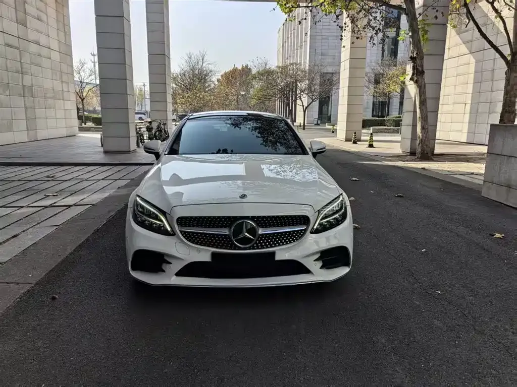 Mercedes-Benz C-Class (Import) — фото 2