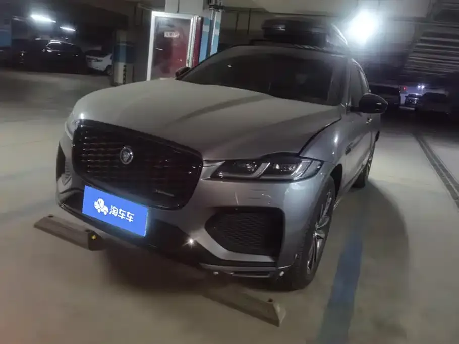 Jaguar F-PACE — фото 1