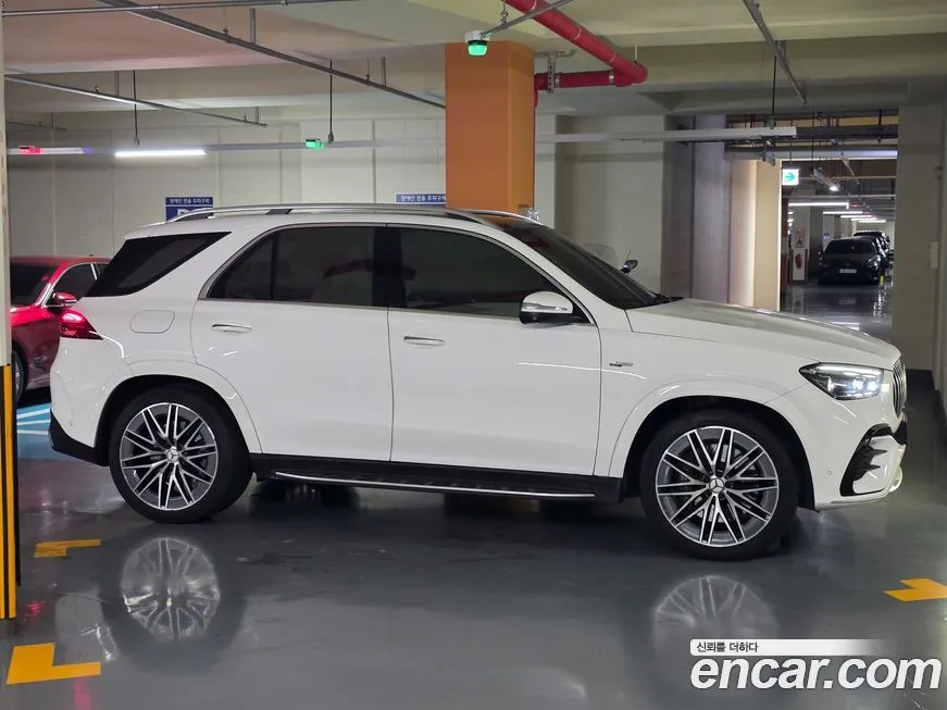 Mercedes-Benz GLE-Class — фото 6