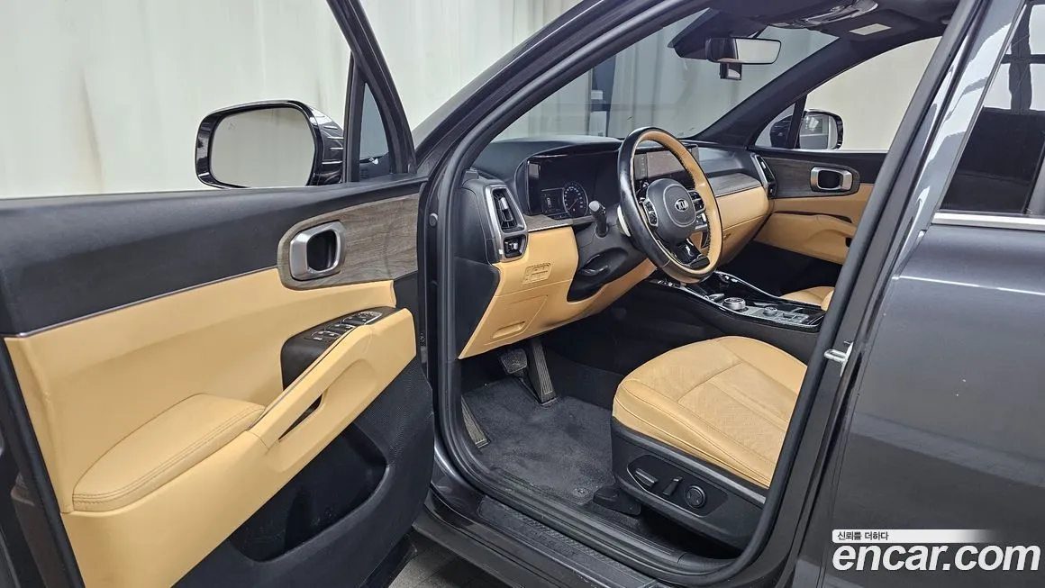 Kia Sorento — фото 4