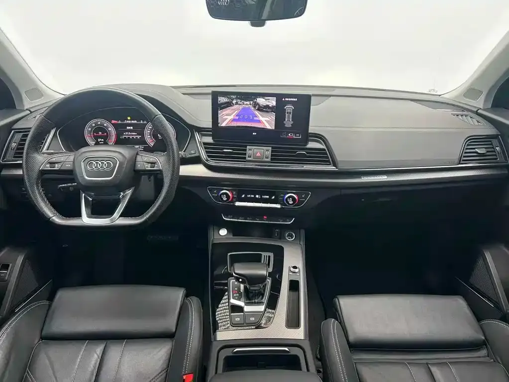 Audi Q5L 2022 из CN, фото 5