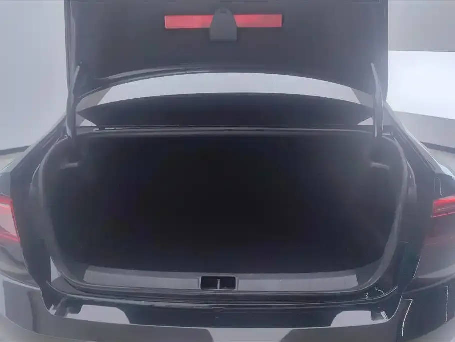 Volkswagen Magotan 2022 из CN, фото 4