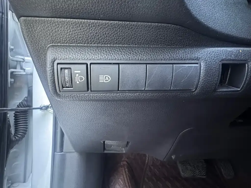 Toyota Levin 2021 из CN, фото 9