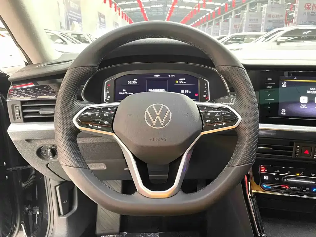 Volkswagen Passat — фото 9
