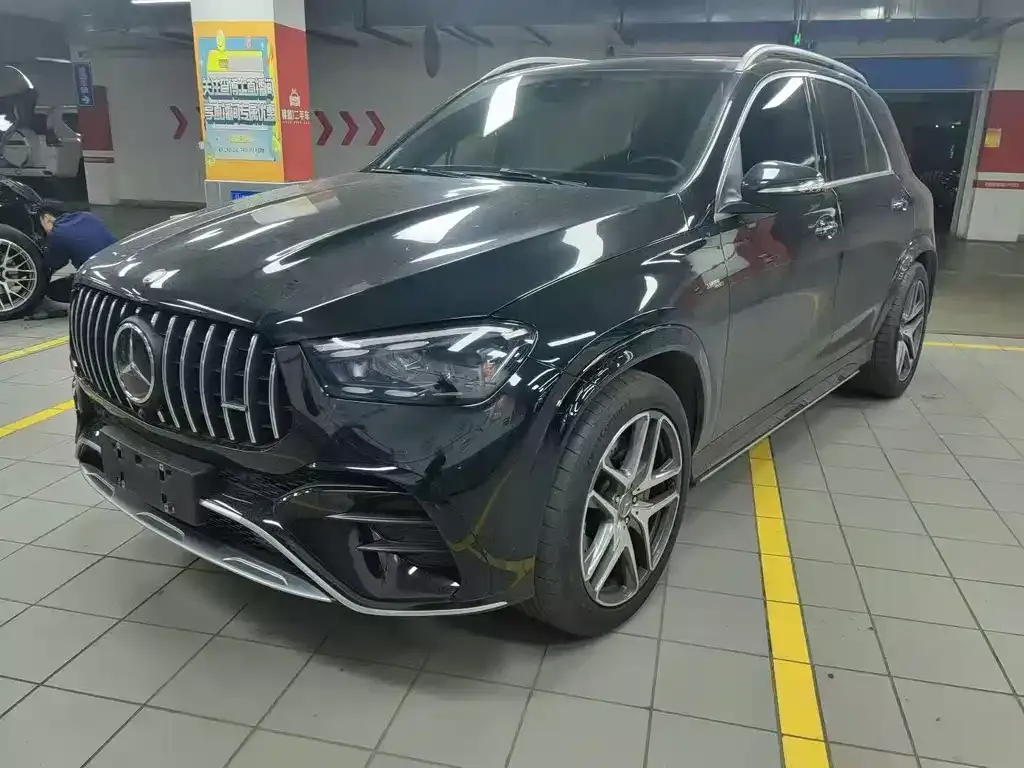 Mercedes-Benz GLE AMG — фото 1