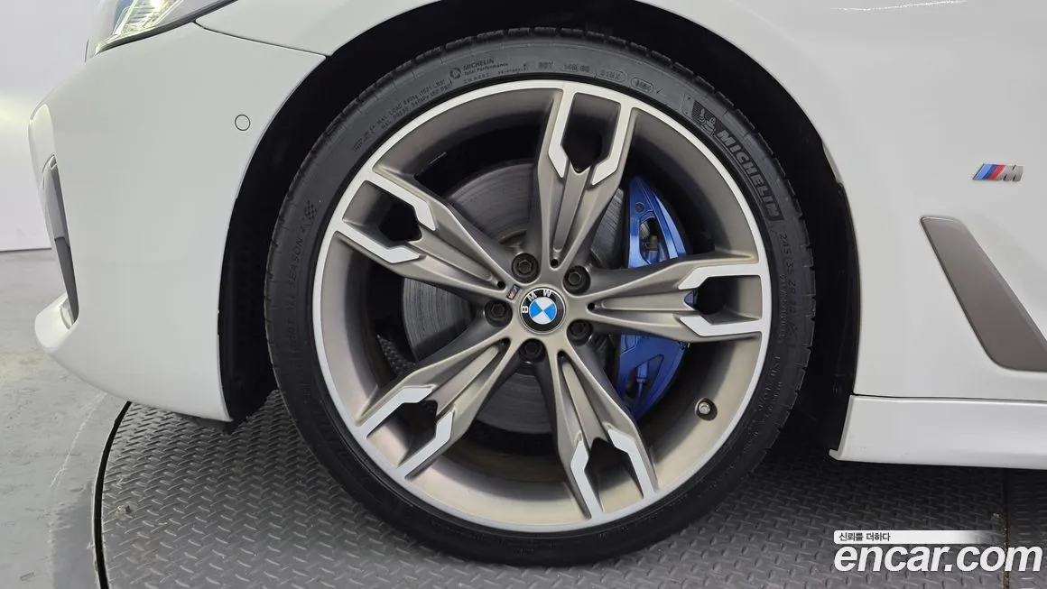 BMW 5-Series 2022 из KR, фото 9