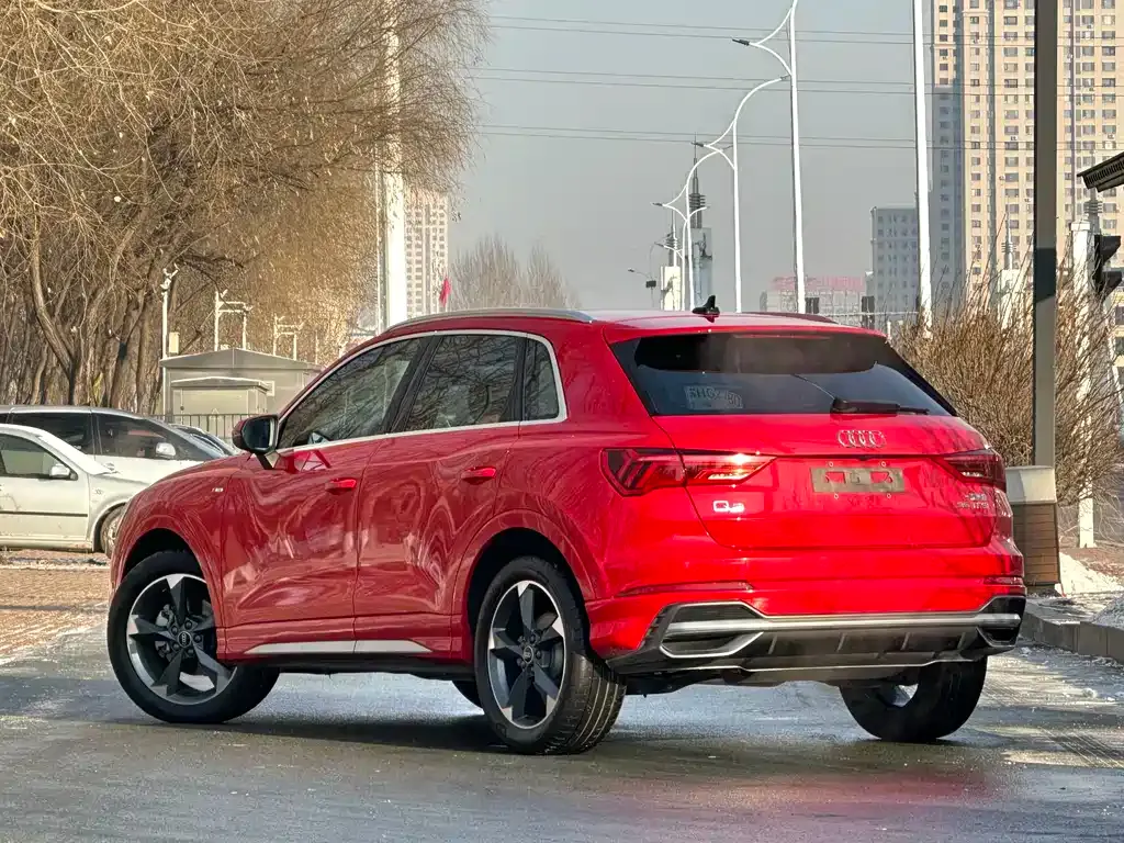 Audi Q3 2021 из CN, фото 5