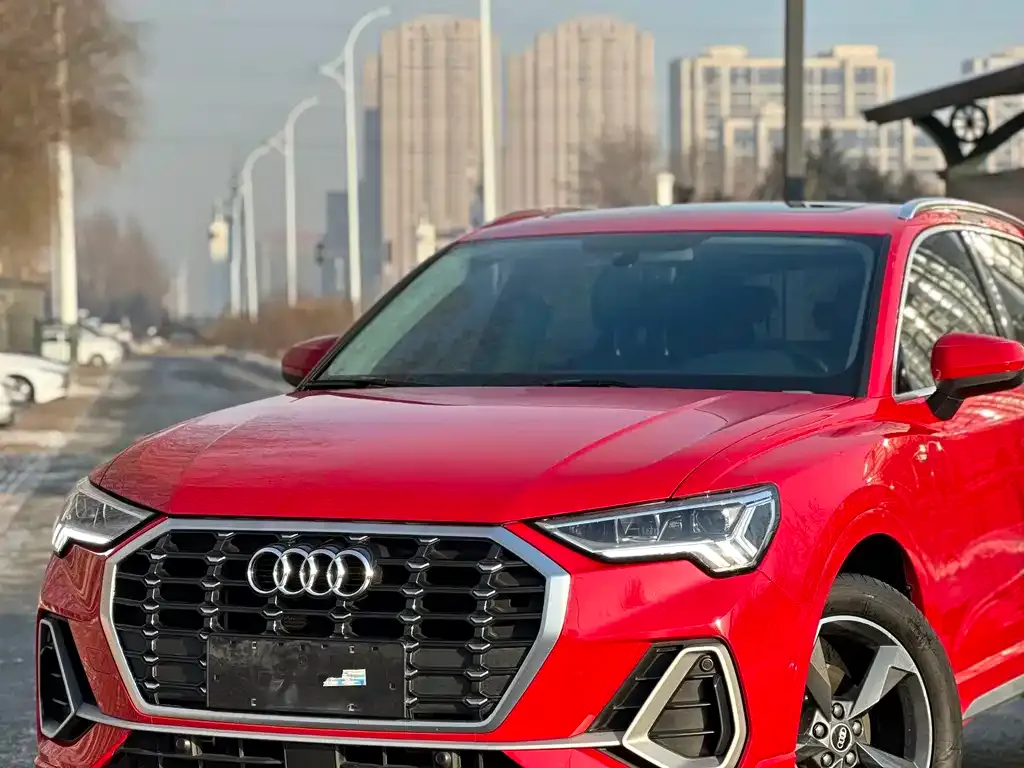 Audi Q3 2021 из CN, фото 2