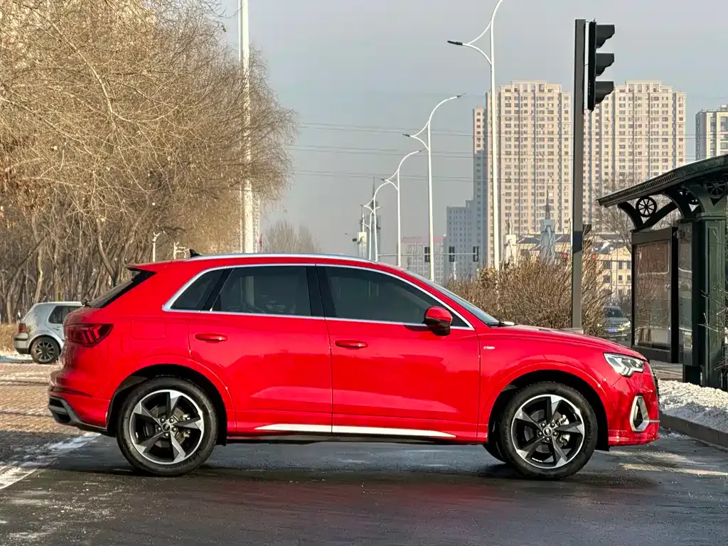Audi Q3 2021 из CN, фото 6