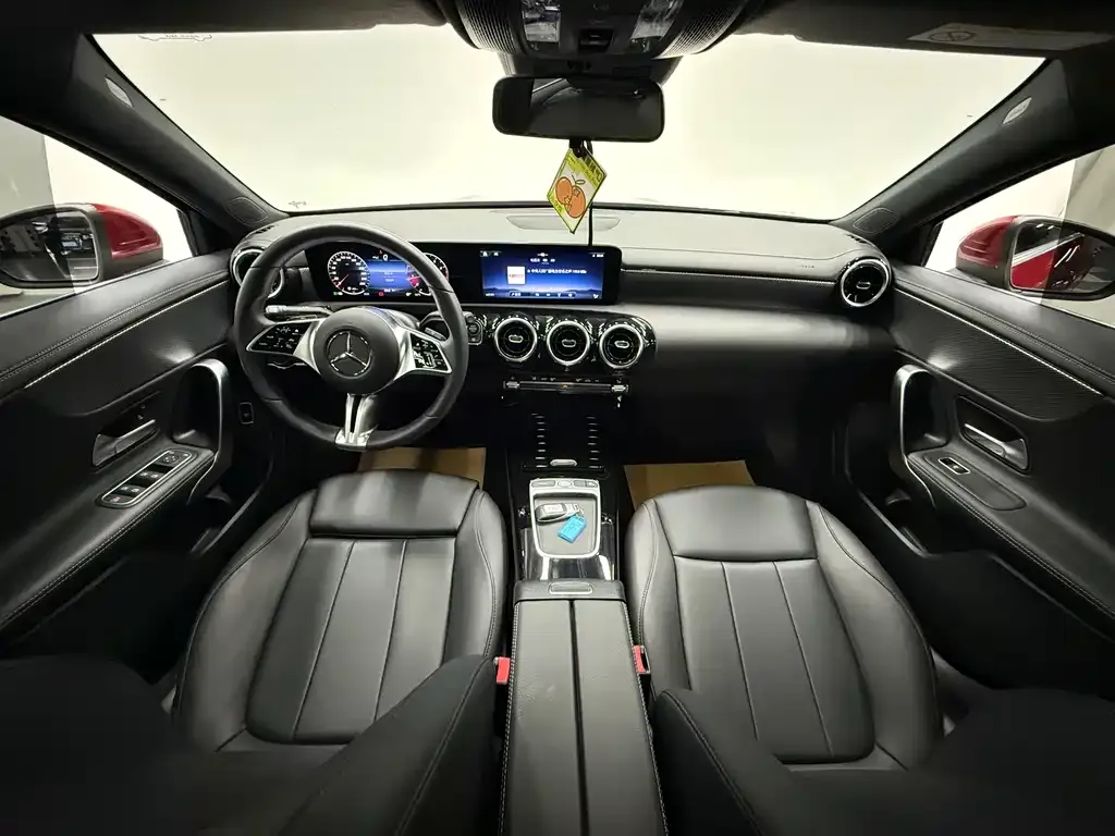 Mercedes-Benz A-Class — фото 2