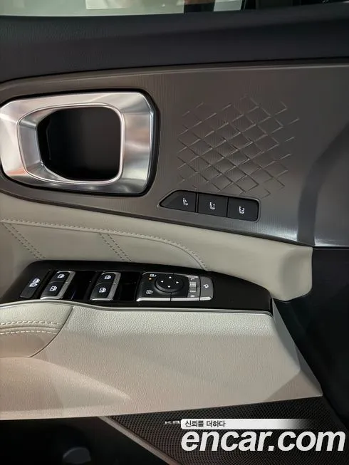 Kia Sorento — фото 6