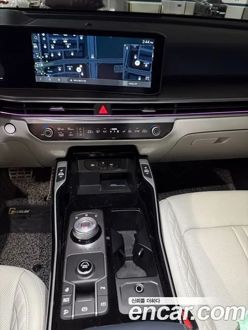 Kia Sorento — фото 5