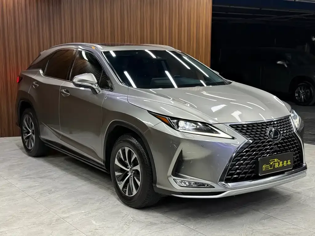Lexus RX — фото 6