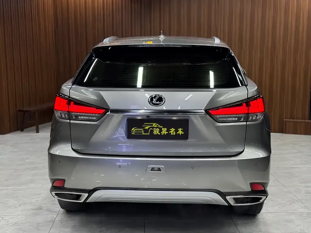 Lexus RX — фото 9
