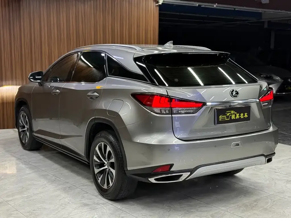 Lexus RX — фото 2