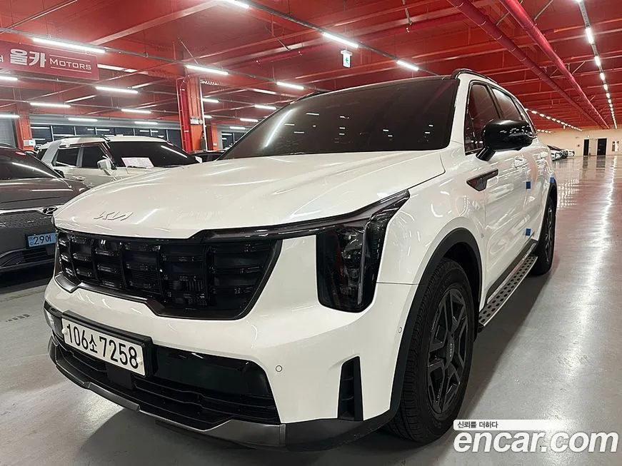 Kia Sorento — фото 1