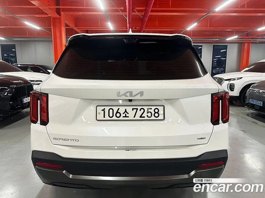 Kia Sorento — фото 4