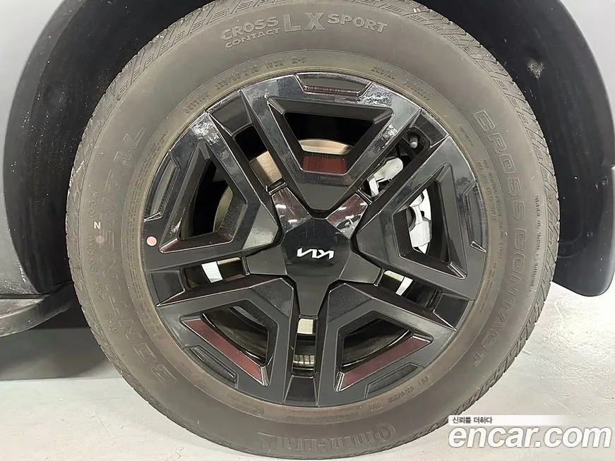 Kia Sorento — фото 9