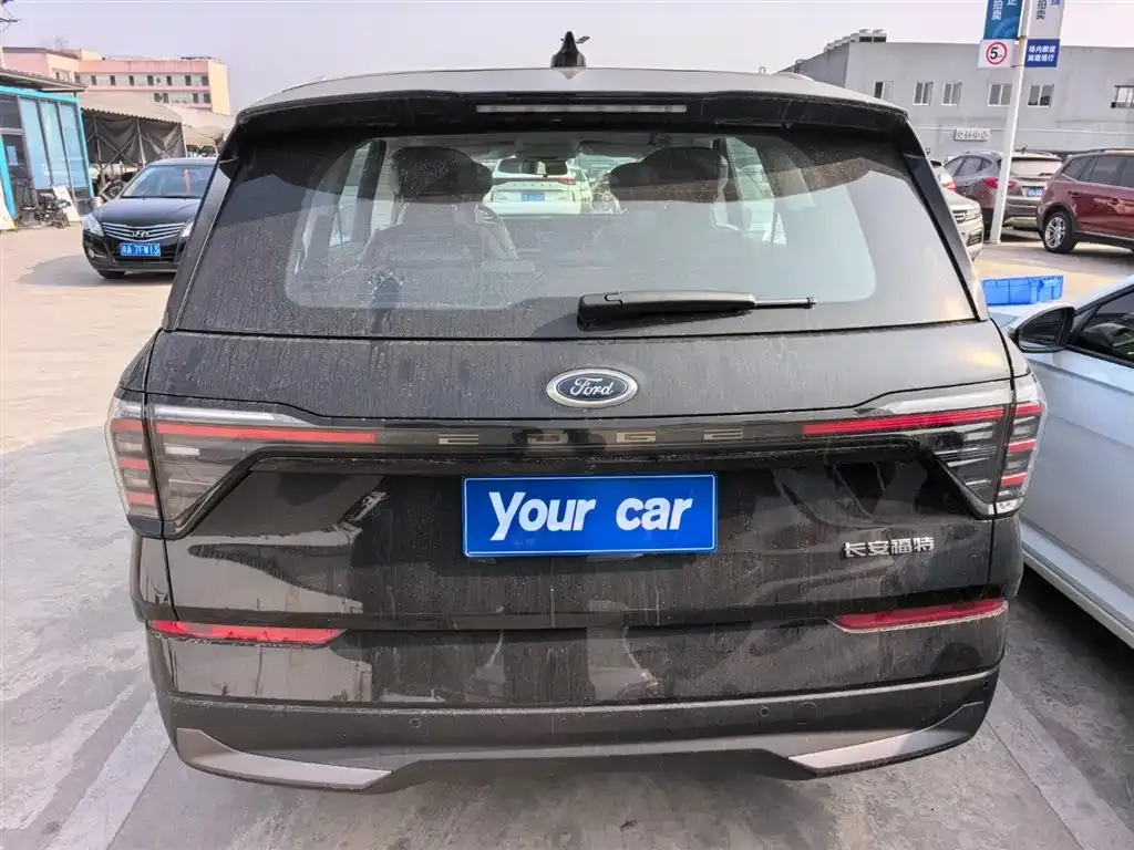 Ford Edge — фото 4