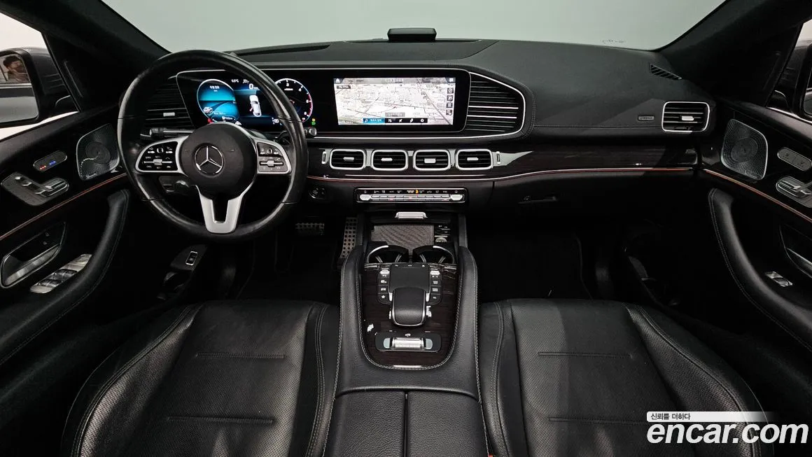 Mercedes-Benz GLE-Class — фото 6
