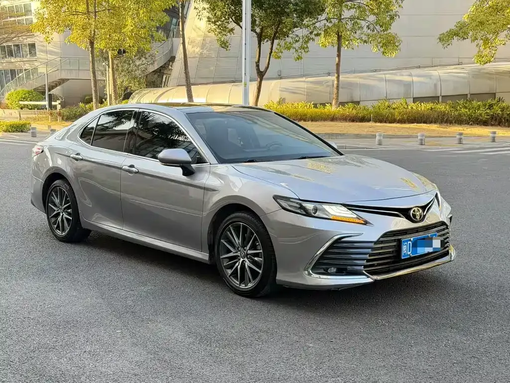 Toyota Camry 2022 из CN, фото 8