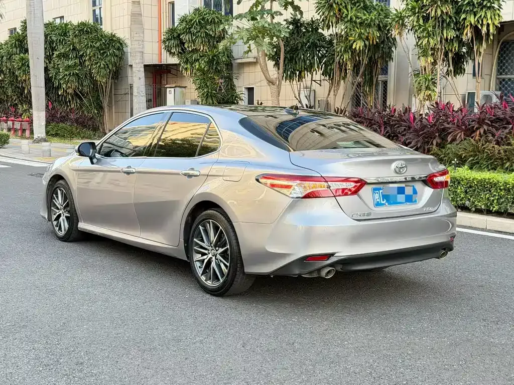 Toyota Camry 2022 из CN, фото 7