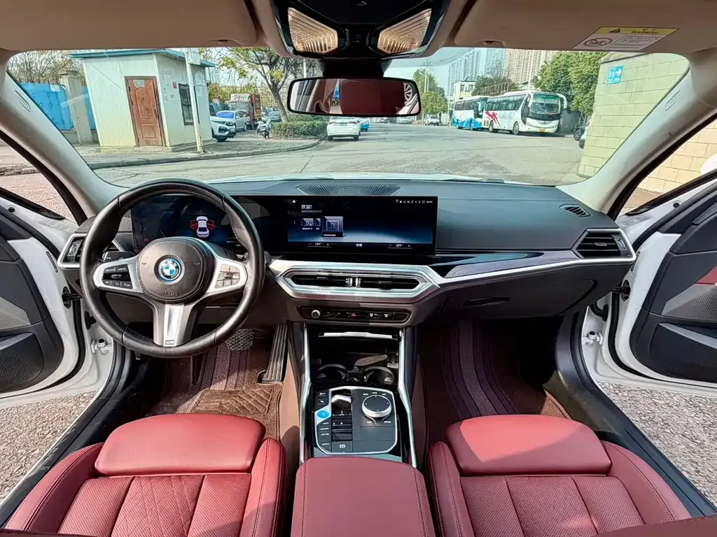 BMW i3 — фото 4