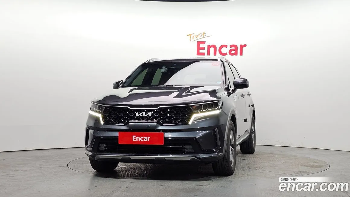 Kia Sorento — фото 6