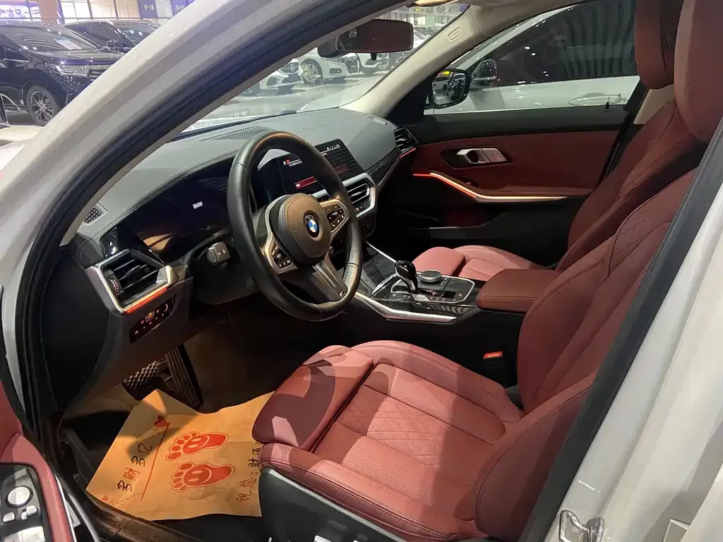 BMW 3 Series 2022 из CN, фото 3