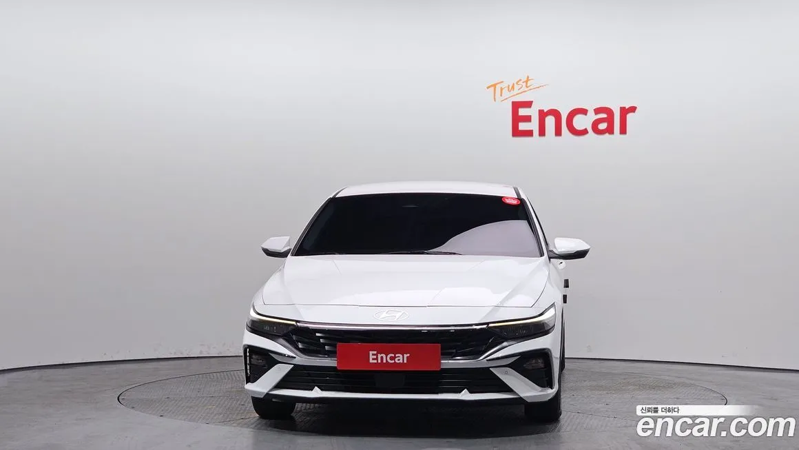 Hyundai AVANTE — фото 2