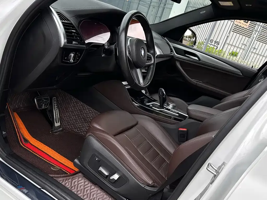 BMW X4 2021 из CN, фото 8