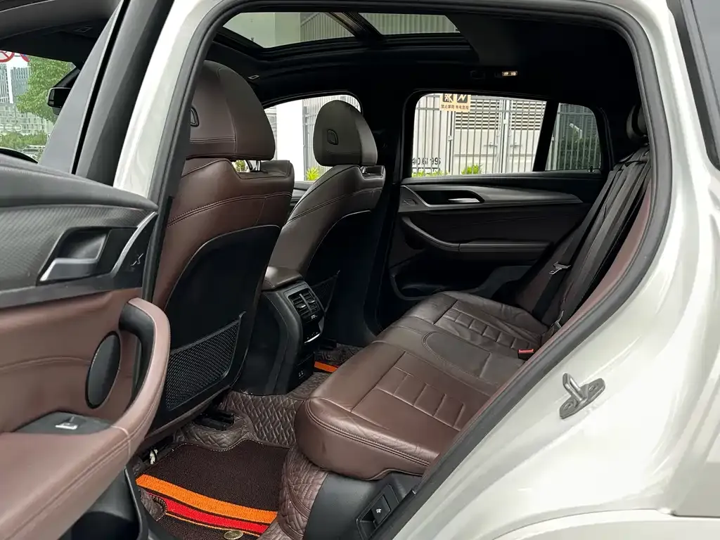 BMW X4 2021 из CN, фото 7