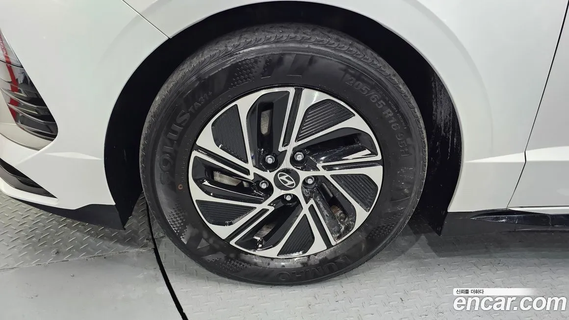 Hyundai Sonata 2024 из KR, фото 6