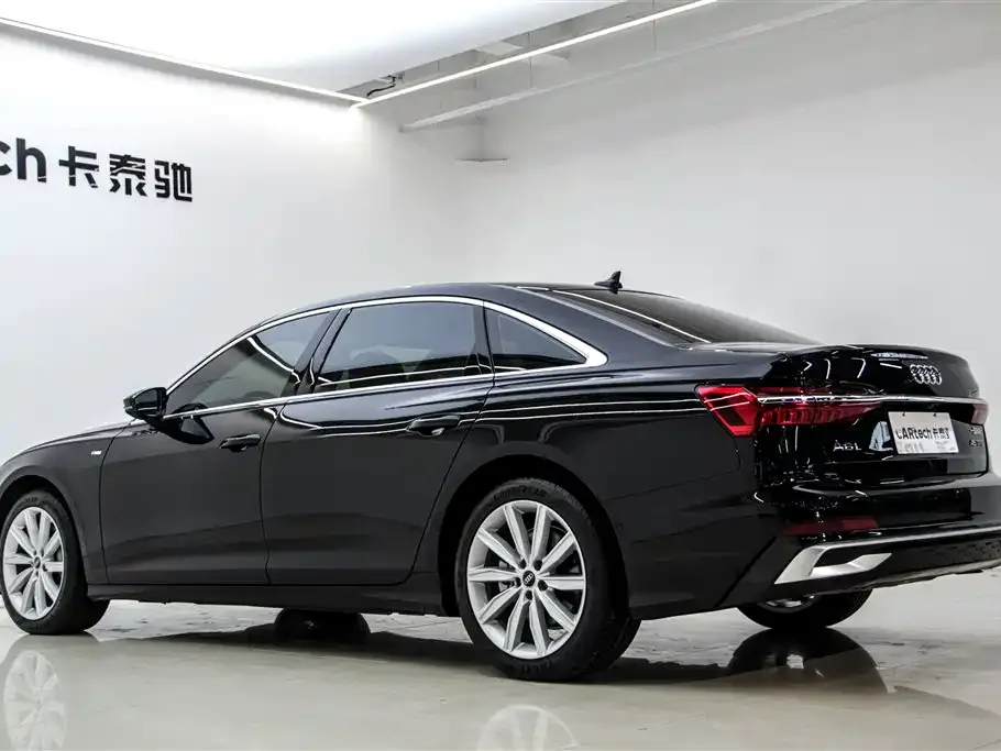 Audi A6L — фото 2