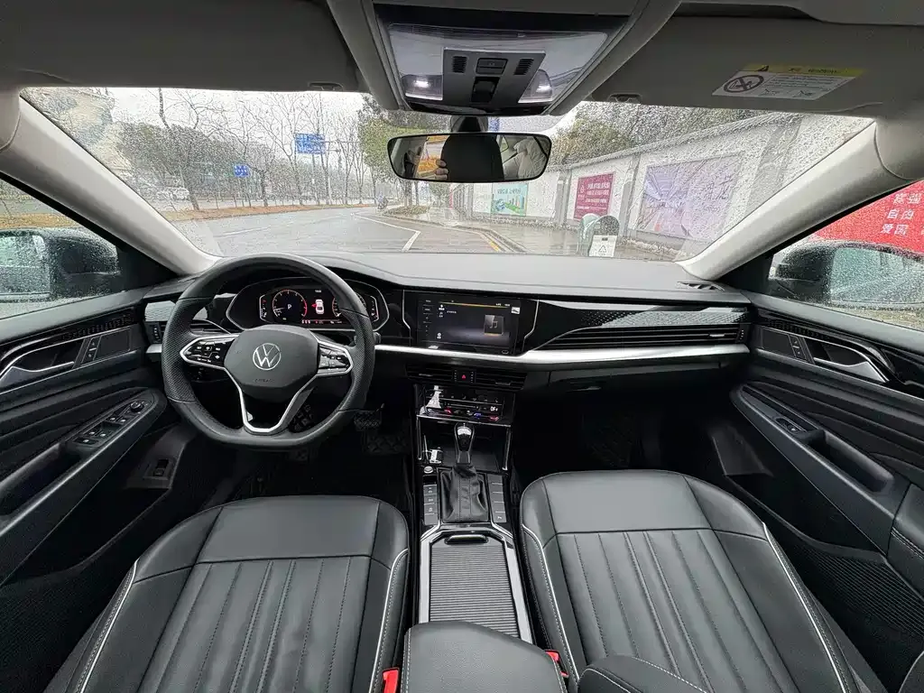 Volkswagen Passat 2022 из CN, фото 6