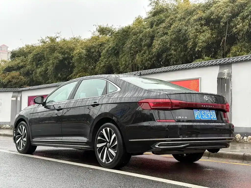 Volkswagen Passat 2022 из CN, фото 9
