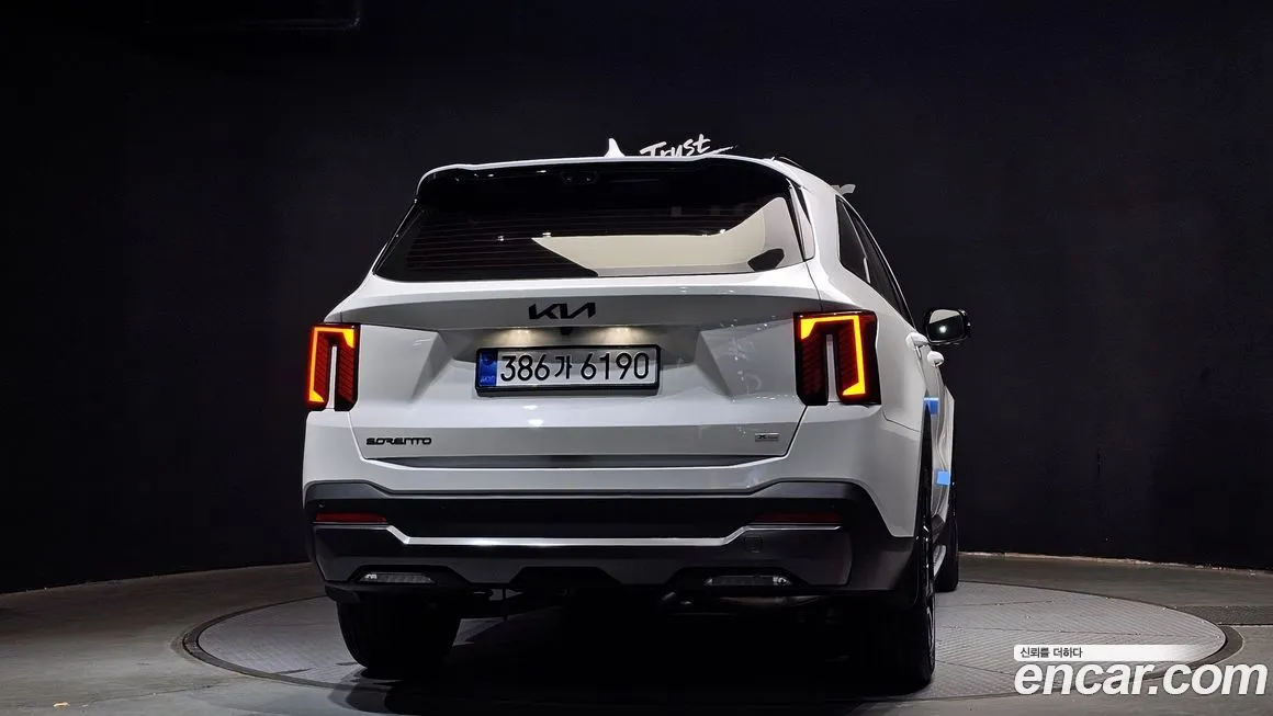 Kia Sorento — фото 3