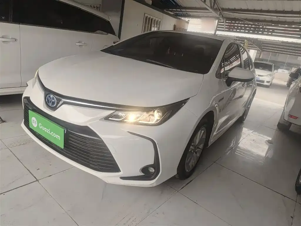 Toyota Corolla 2022 из CN, фото 1