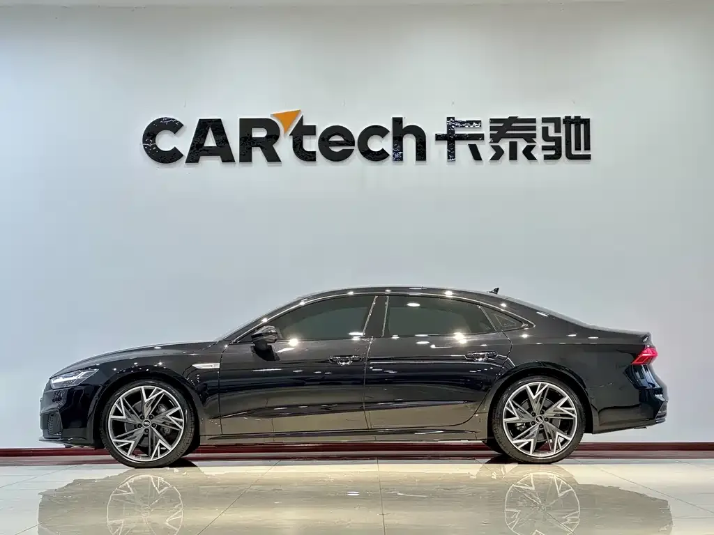 Audi A7L — фото 4