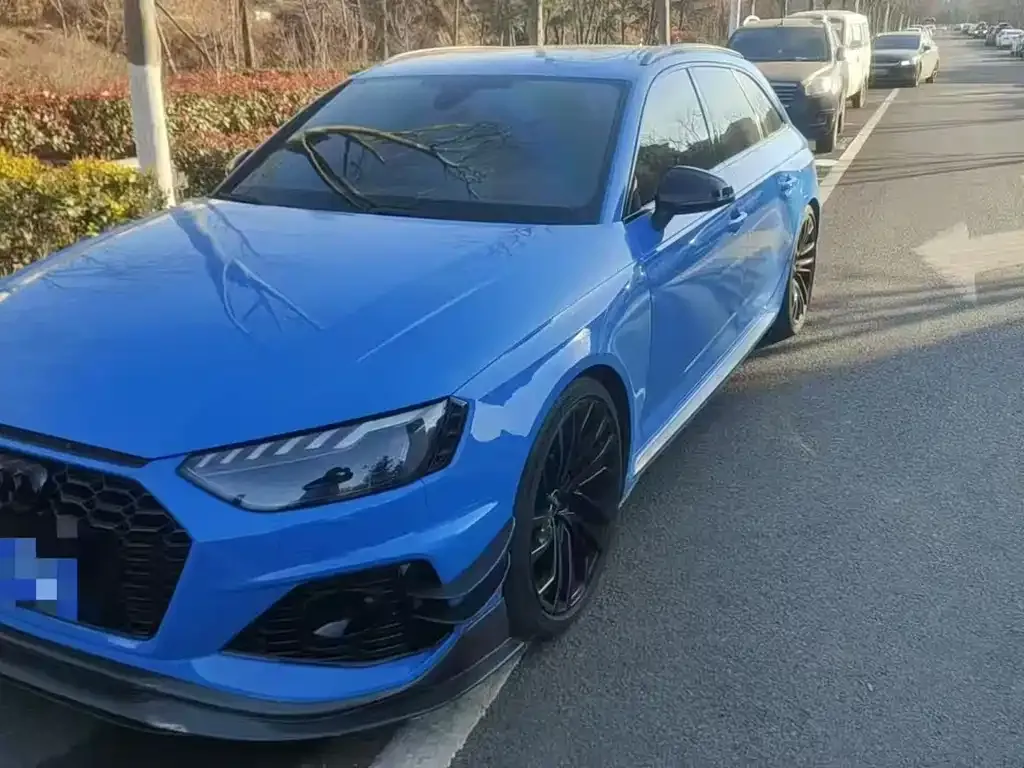 Audi RS 4 2021 из CN, фото 1