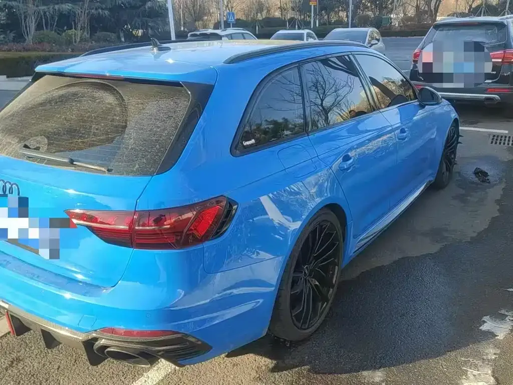Audi RS 4 2021 из CN, фото 4