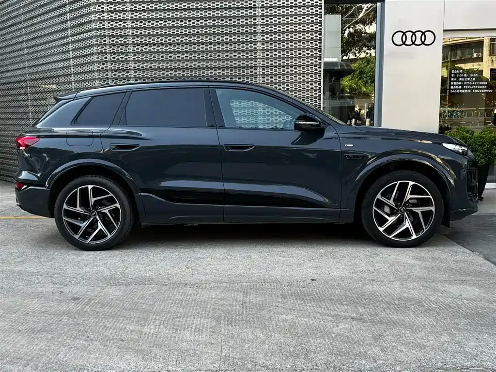 Audi Q6L e-tron — фото 7