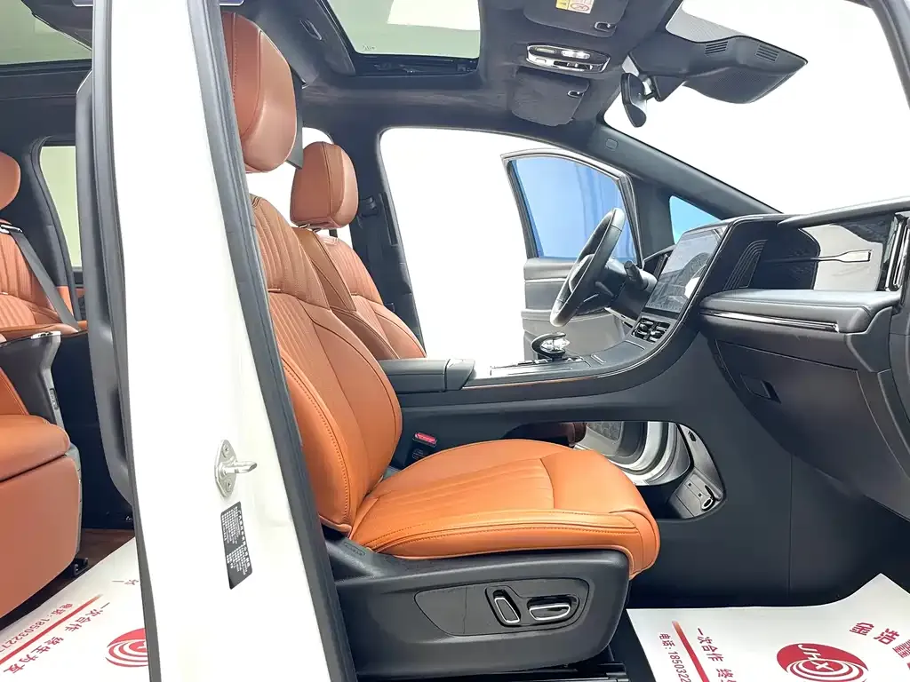 GAC Motor Trumpchi E9 — фото 2