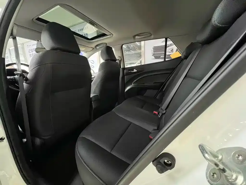 Kia KX1 2021 из CN, фото 8