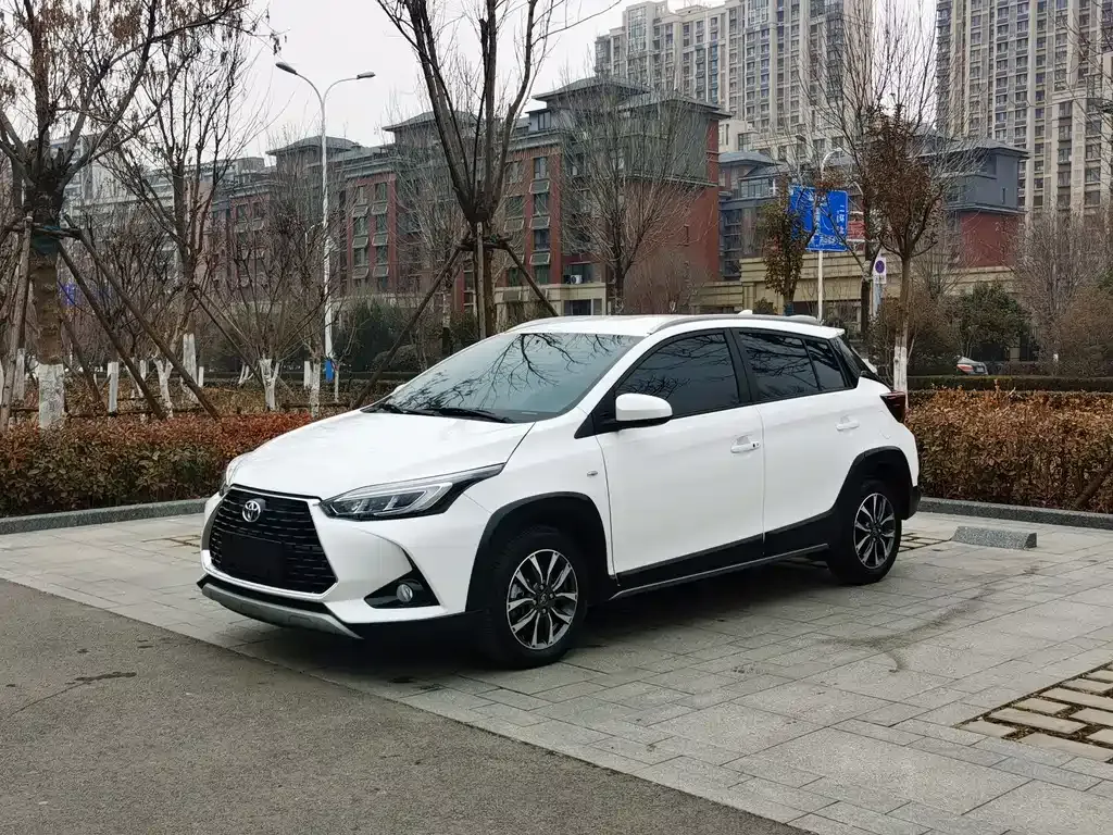 Toyota Yaris L 2023 из CN, фото 1