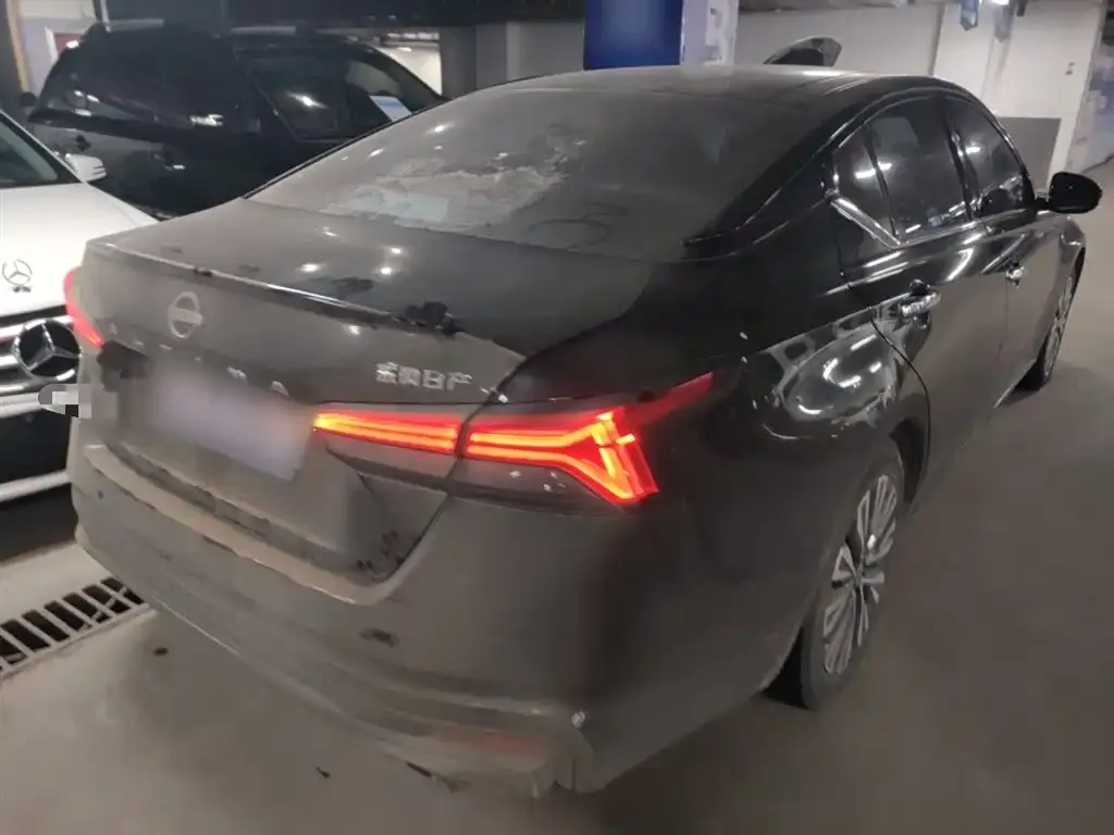 Nissan Teana 2023 из CN, фото 2