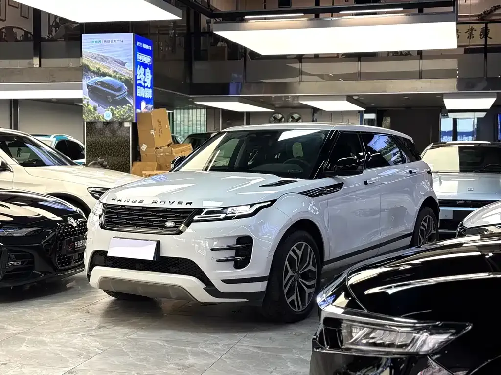Land Rover Evoque 2024 из CN, фото 1