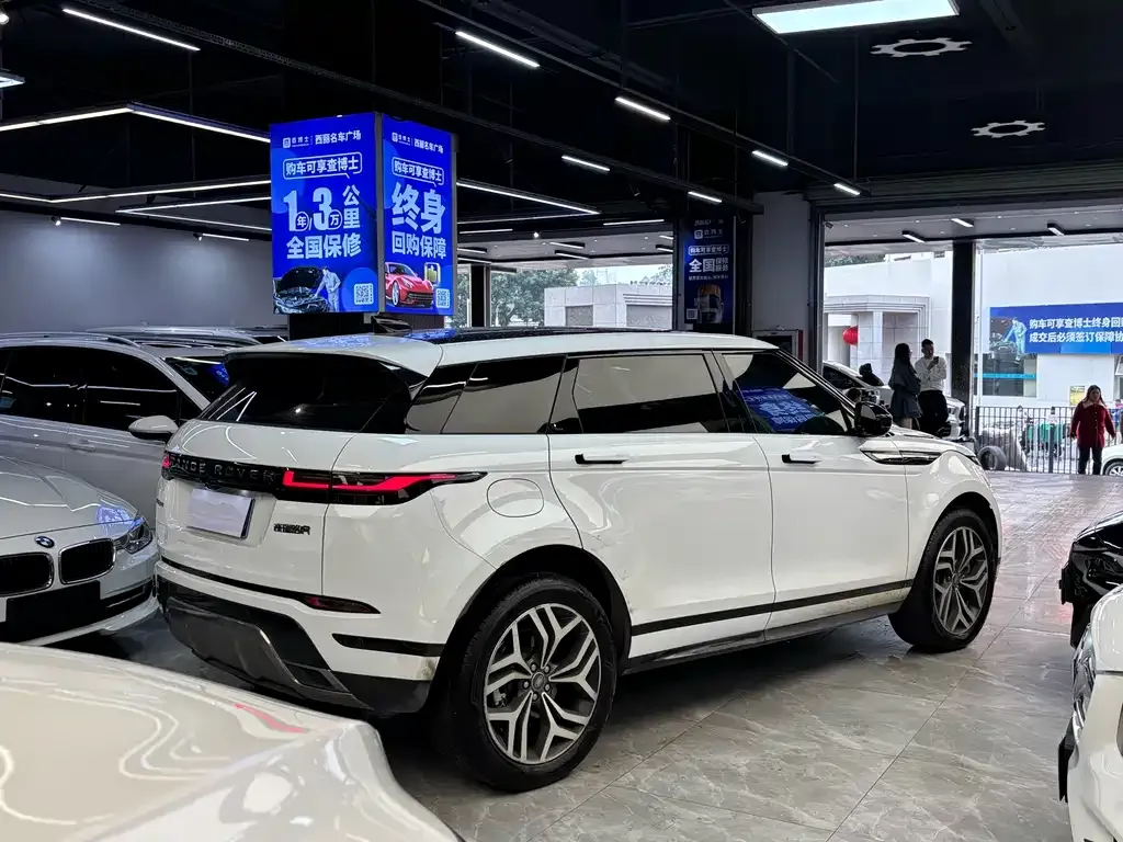 Land Rover Evoque 2024 из CN, фото 9
